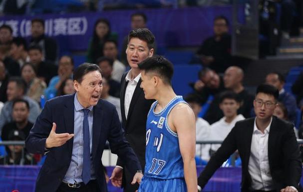 以便在关键 以便在关键